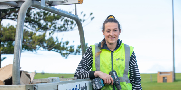 Shona McGuigan working with cri-tech plumbing
